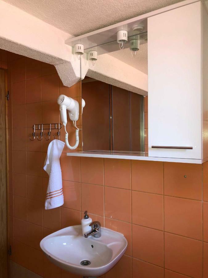 Sobe Darko Cindric Hotel Karlovac Bagian luar foto